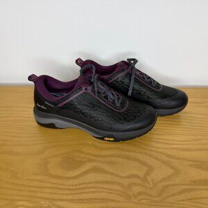 8182 Dansko Womens Makayla Mesh WP Walking Shoes Black Size 38 EU 7.5 US